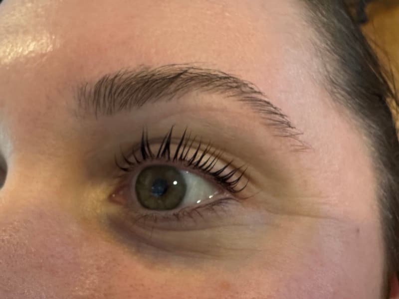 Lash lift and tint